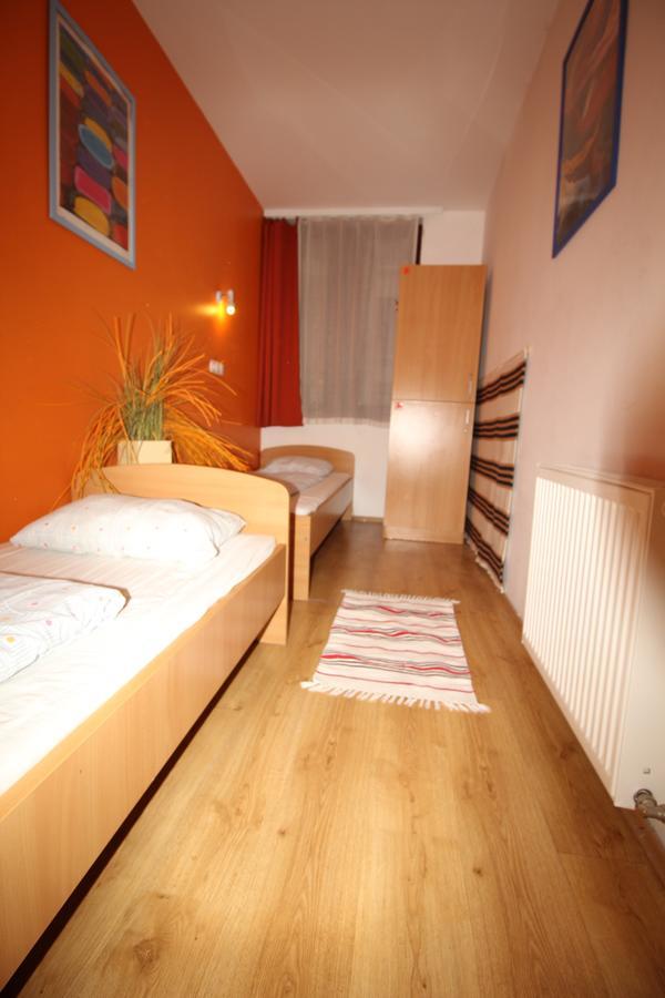 Broadway Apartments Budapest Chambre photo